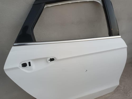 باب راكب خلفي يمين وكالة فورد فيوجن 2013 2016