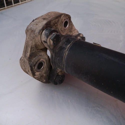 عمود الدوران عمود كردان بي ام 7629415 BMW 5 Series...