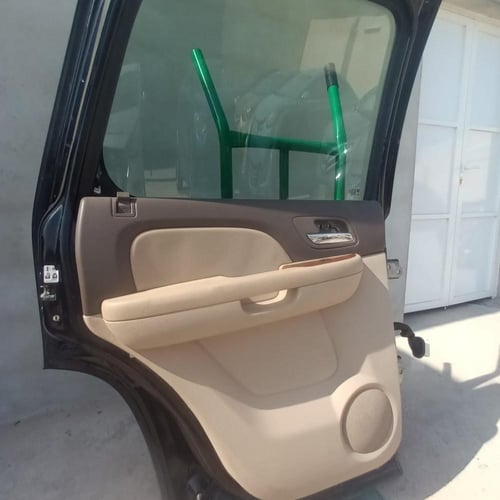 باب راكب خلفي يسار جمس يوكن 2007 2014