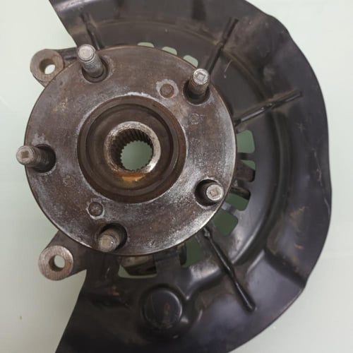 مخور خلفي يسار كامل فلنجة هوب مع القاعدة تويوتا كا...