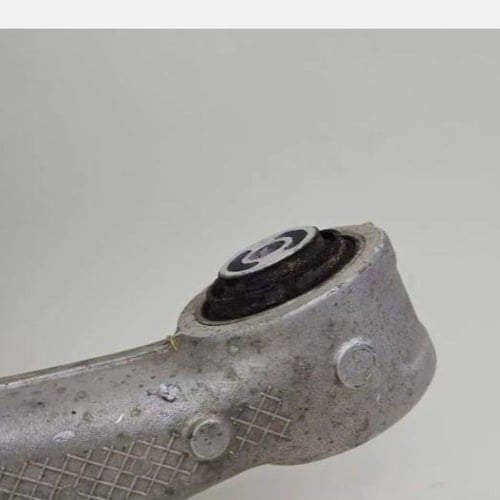 مقص خلفي سفلي جهة الراكب EN6082T6 BMW 5 Series F01...