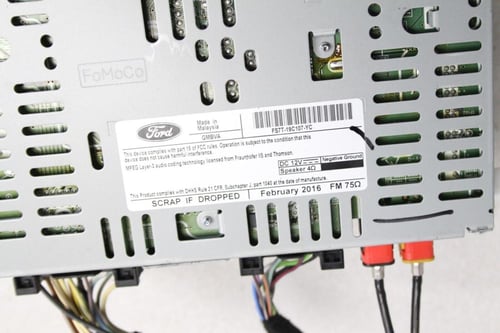 مسجل مشغل CD فورد تورس 2013 2019