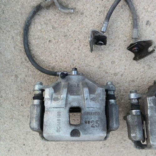 طقم كليبر فرامل امامي الجهتين هونداي الترا 2011 20...