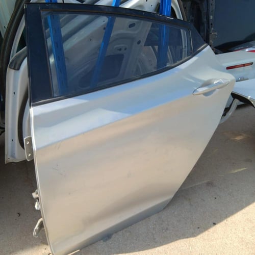 باب راكب خلفي يسار هيونداي النترا 2011 2016