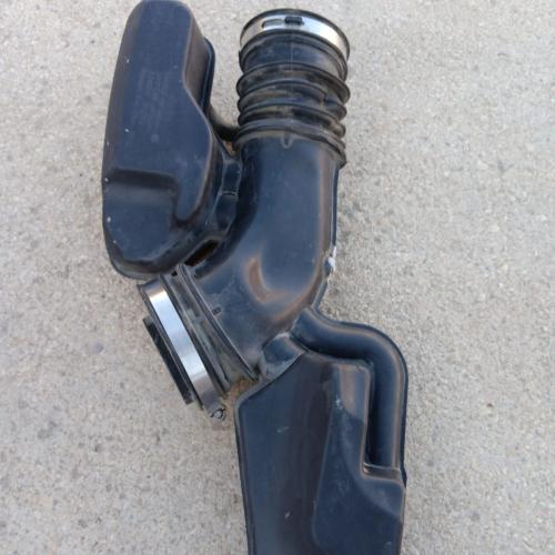 خرطوش قربة الهواء فورد تورس 2013 2019