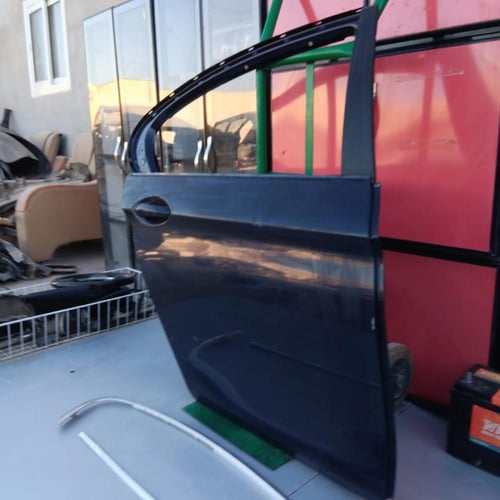 باب راكب خلفي يمين وكالة BMW 5 Series F01 F02 F10...