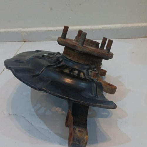 محور امامي يسار كامل فلنجة هوب مع القاعدة تويوتا ك...