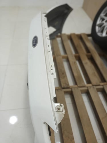 صدام امامي مع الشبك فورد فيوجن 2013 2018