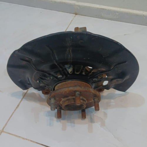 محور امامي يسار كامل فلنجة هوب مع القاعدة تويوتا ك...