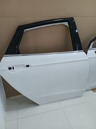 باب راكب خلفي جهة اليمين فورد فيوجن 2013 2016