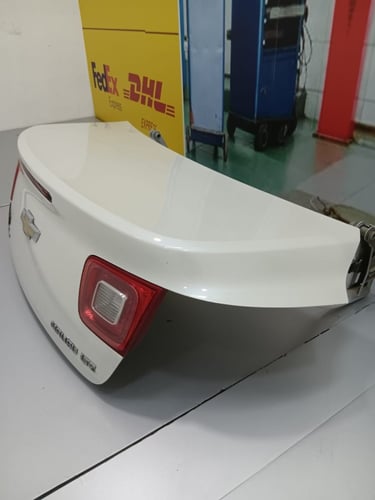 باب شنطة كامل وكالة شيفروليه ماليبو 2012 2017