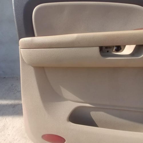 ديكور داخلي باب السائق جمس يوكن تاهو سوبربان 2007...