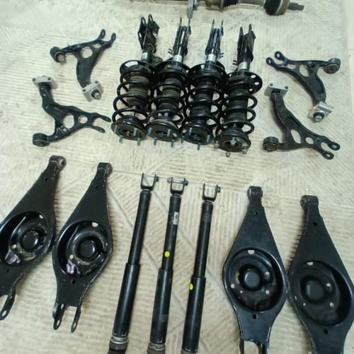 طقم مقصات خلفية علوي سفلي فورد تورس 2 قطعة