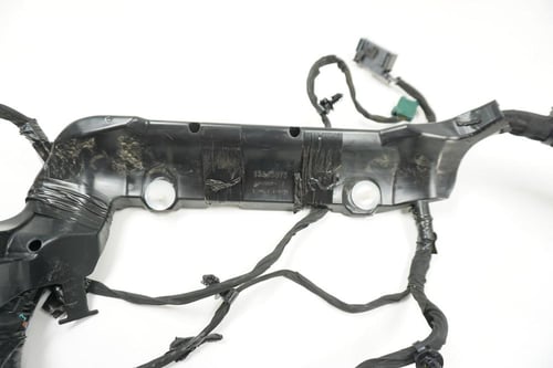 ظفيرة كهرب طبلون امامي مع علبة فيوزات شيفروليه امب...