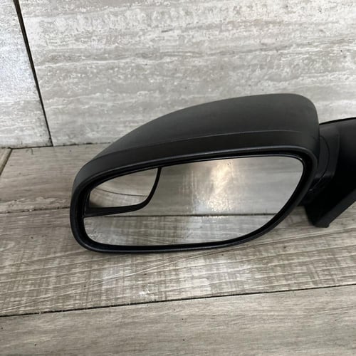 مراية باب السائق فورد تورس 2010 2019