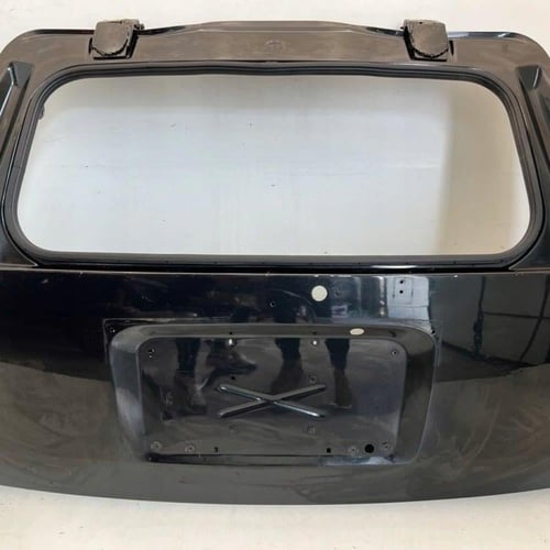 باب شنطة بدون مساطر كاديلاك أسكايد جي ام سي يوكون...