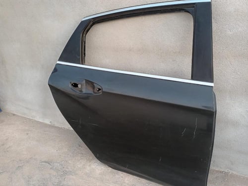 باب راكب خلفي يمين شيفروليه امبالا 2014 2016