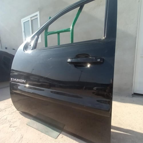 باب سائق جمس يوكن 2007 2014