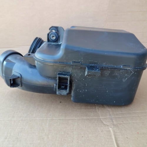 قربة هواء سفليه هونداي النترا 28220f2000