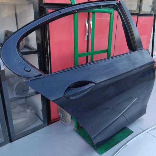 باب راكب خلفي يمين وكالة BMW 5 Series F01 F02 F10...