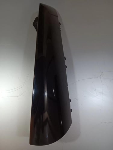 غطاء ركن خلفي جهة الراكب جمس يوكن 2007 2014