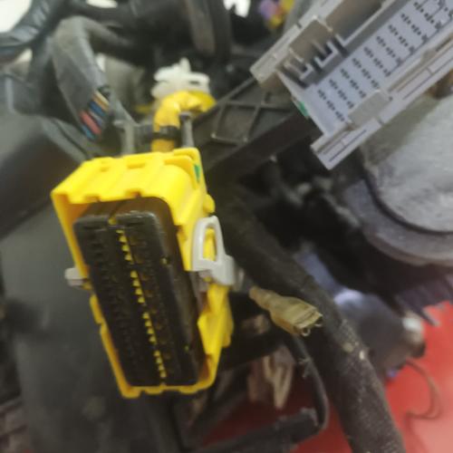 ظفيرة كهرباء المكينة شيفروليه سبارك 2016 2021