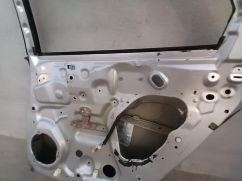 باب راكب خلفي يمين وكالة فورد فيوجن 2013 2016