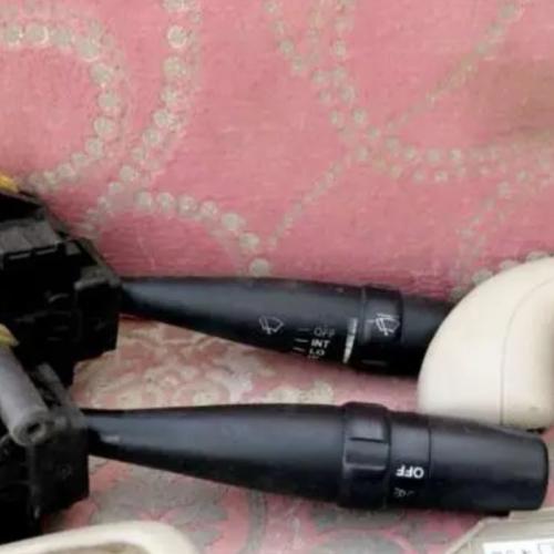 ذراع تشغيل مساحات الزجاج هونداي اكسنت 2007 2011