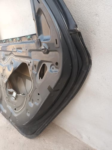 باب راكب خلفي يمين شيفروليه امبالا 2014 2016