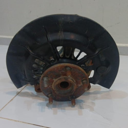 محور امامي يسار كامل فلنجة هوب مع القاعدة تويوتا ك...