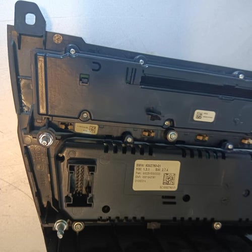 لوحة تحكم مكيف مع القاعدة BMW 5 Series F10 F11 201...