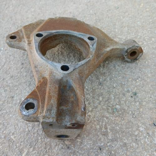 قاعدة فلنجة هوب امامي جهة الراكب جمس يوكن تاهو 200...