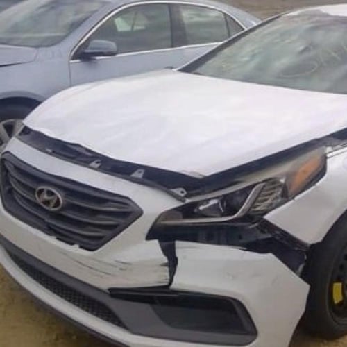 فلنجة هوب خلفي مع القاعدة والحساس هيونداي سوناتا 2...