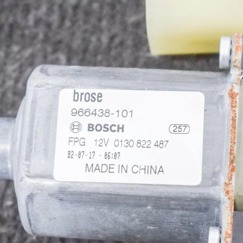 دينمو زجاج باب الراكب الامامي شيفروليه ماليبو