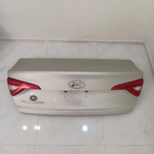 باب شنطة كامل هيونداي سوناتا 2015 2017