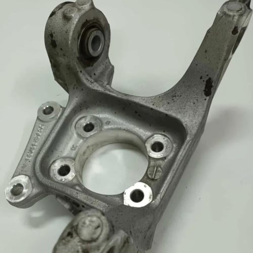 قاعدة فلنجة امامي فورد فيوجن 2013 2016