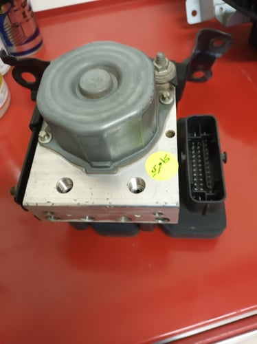 ABS مانع انزلاق فرامل وكالة تويوتا كامري 2015 2017...