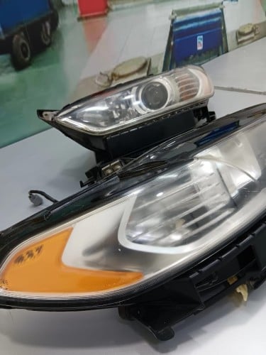 شمعة نور جهة السائق فورد فيوجن