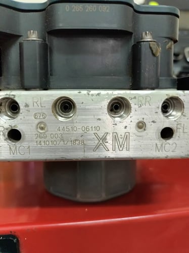 ABS مانع انزلاق فرامل وكالة تويوتا كامري 2015 2017...