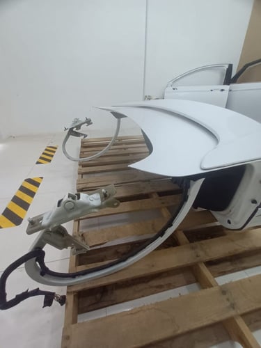 باب شنطة مع جماح فورد فيوجن 2014 2018