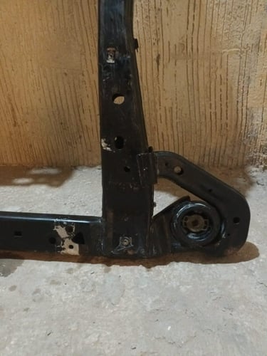 كمر امامي شيفروليه ماليبو 2013 2017