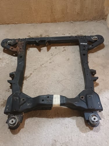 كمر امامي شيفروليه ماليبو 2013 2017