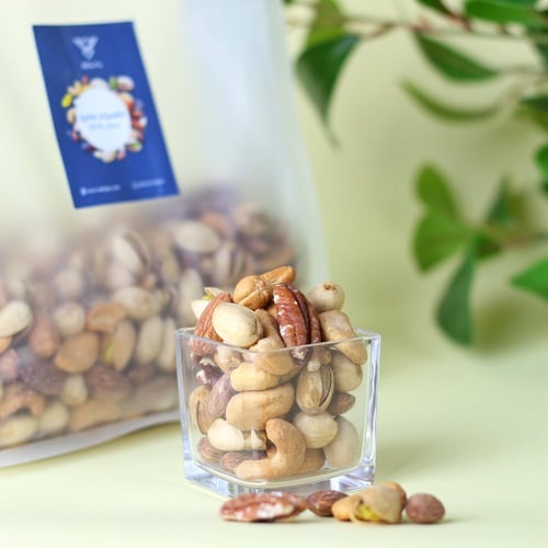 مكسرات فاخرة مشكل