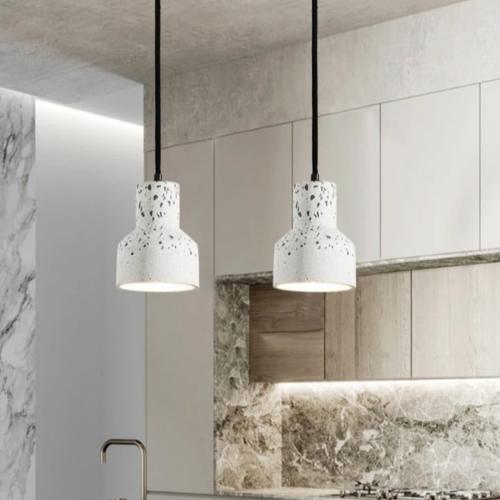 معلقة مفرد تيرازو