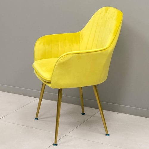 كرسي قماش اصفر ارجل حديد ذهبي