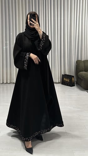 عبايه دبل كلوش كم مخمل مشجر #215