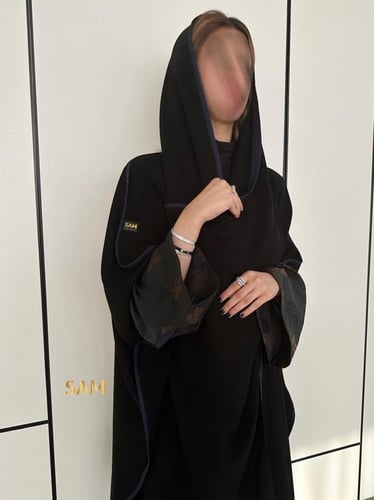 عبايه بشت بأكمام جاكار #207