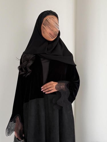 235# — عباية مخمل وشمواه ⟡⟡