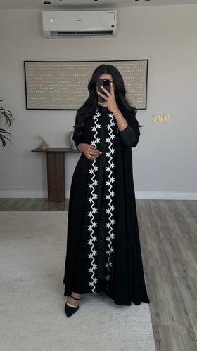 عباية دبل كلوش مطرزة #233