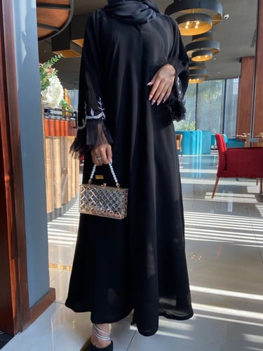 عبايه ملكي كريستال #108